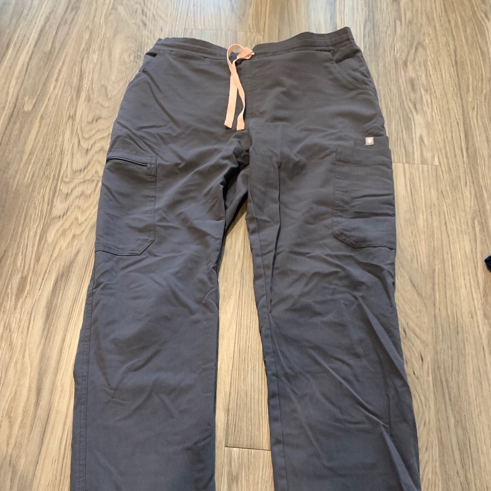Figs yola scrub pants